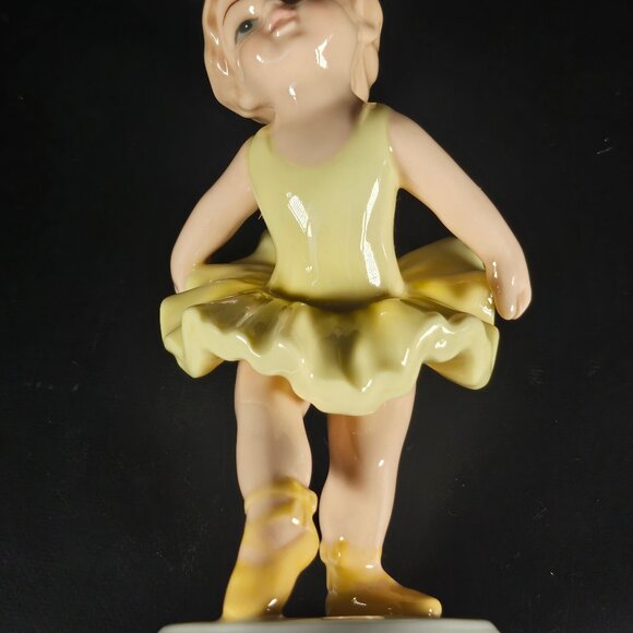Cosmos Gifts Fine Porcelain Yellow Tutu, Ballerina Girl Figurine Beautiful ! - Picture 7 of 10
